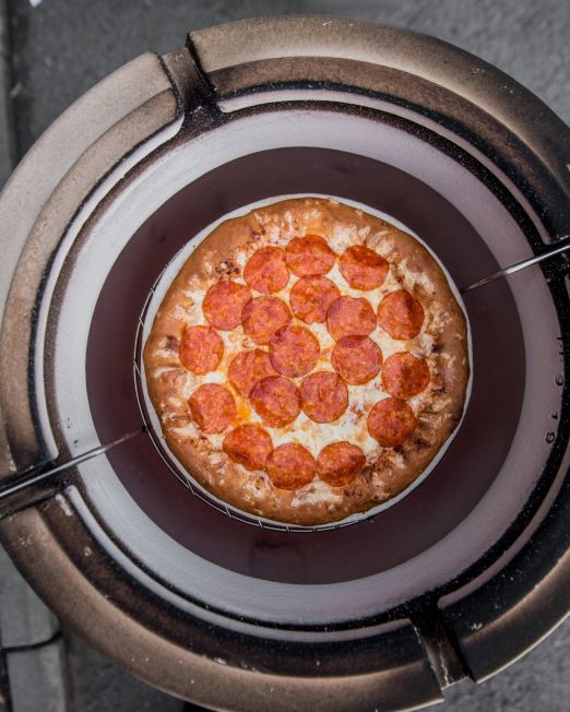Amphora-Tandoors-Tandoor-Backstein-Pizzastein-Pizza-Grill-Salami